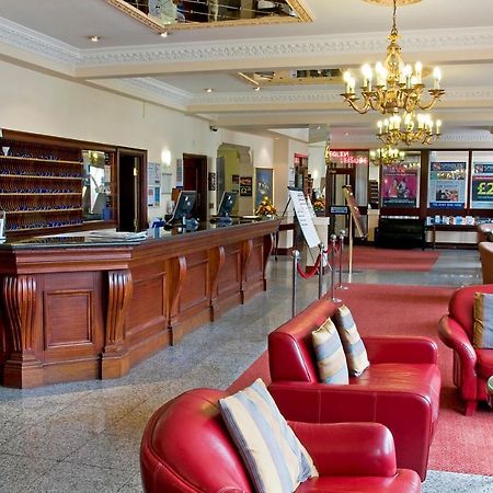 Britannia Hotel, Stockport Extérieur photo